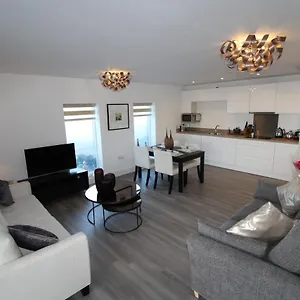 Apartment East Coast - Beautiful And Modern